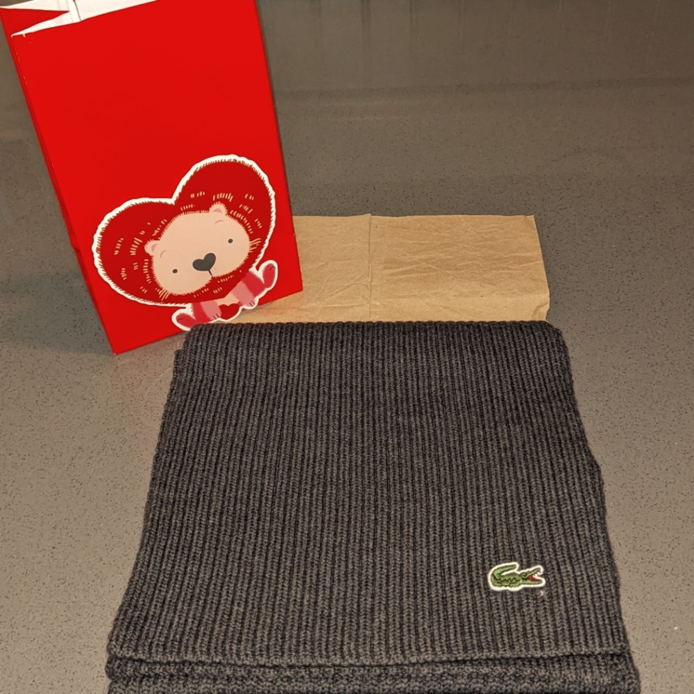 LACOSTE 100% Merino Wool Scarf, Grey